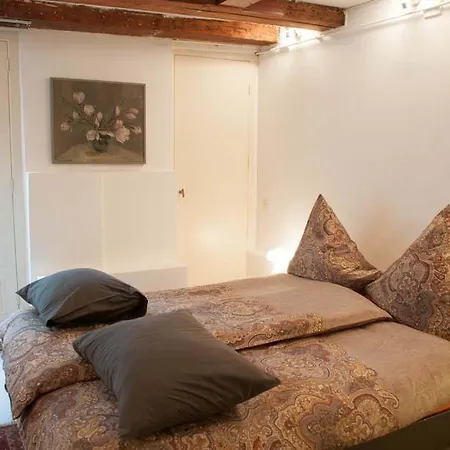 Schierstins Appartement *